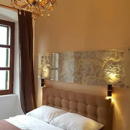 Πανσιόν Palac - Giordano