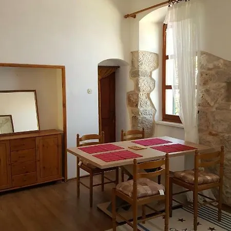 Palac - Giordano Πανσιόν Valun