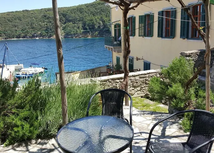 Palac - Giordano 게스트하우스 발룬