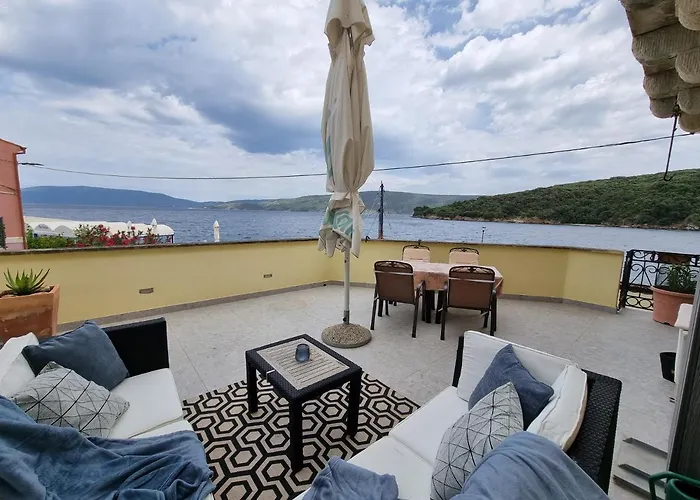 Palac - Giordano 4* Valun