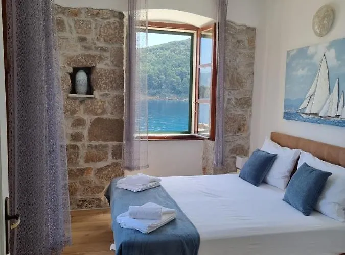 Palac - Giordano Valun