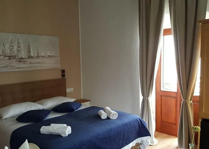 Palac - Giordano Valun