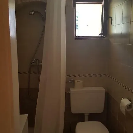 Palac - Giordano בית הארחה ולון